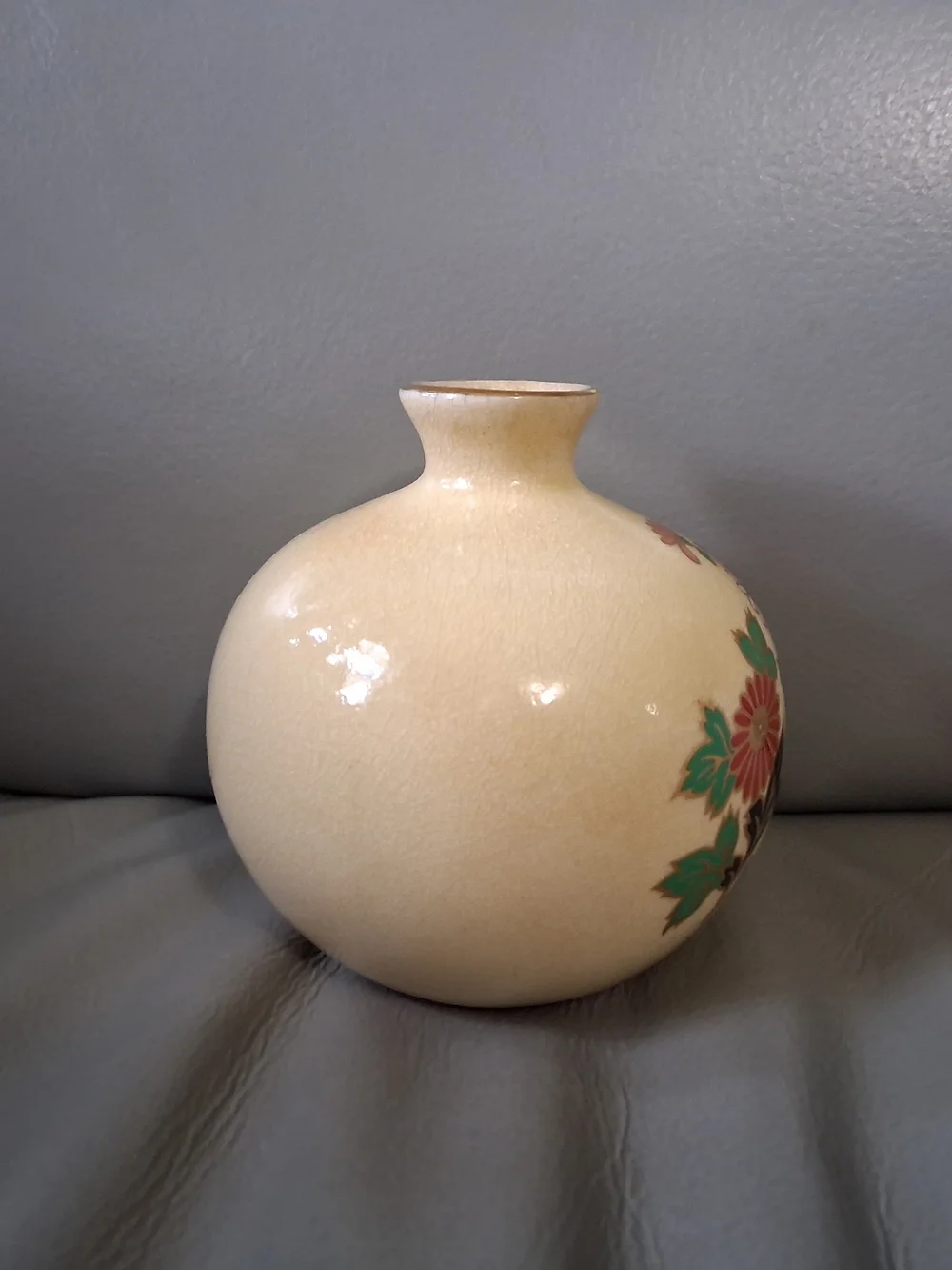 Vintage Hand Painted Japanese Satsuma Style Bud Vase